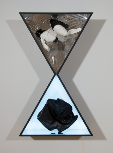 https://www.nikkivanzanten.com:443/files/gimgs/th-41_web hourglass.jpg