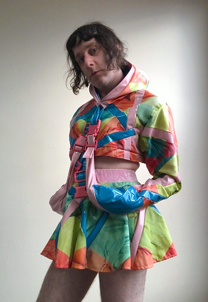 https://www.nikkivanzanten.com:443/files/gimgs/th-50_600 Doc Worn_v2.jpg